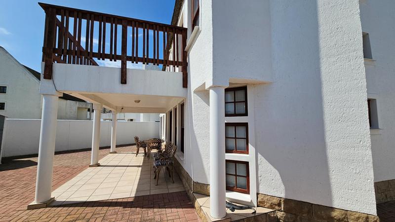 3 Bedroom Property for Sale in Dwarskersbos Western Cape